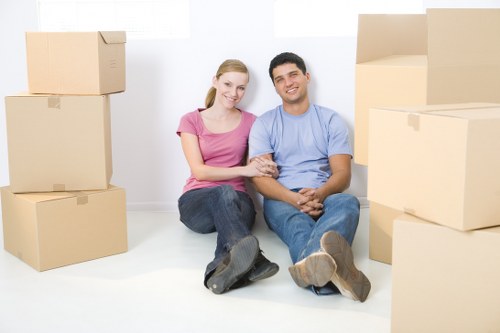 Graphic showing keyboard-friendly navigation for Hanwell Removals users