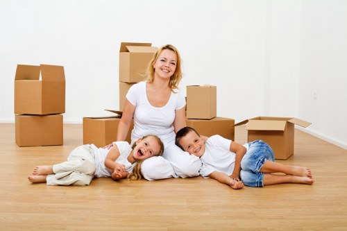 Local transfer station handling mixed recyclable materials from removals